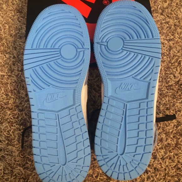 ⭐️SOLD⭐️ - Picture 4 of 4